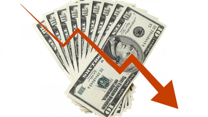 سقوط تاریخی قیمت دلار امروز ۲۴ فروردین/ دلار بازار آزاد ۲۲ هزار تومان ریخت!