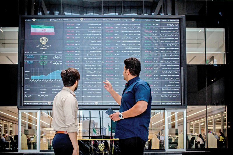 افت ۲۷ هزار واحدی شاخص کل بورس