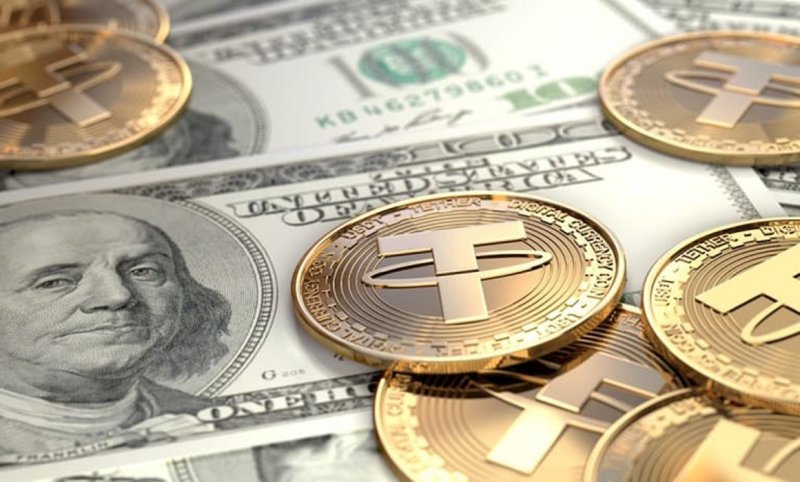 سقوط تتر با پرواز عراقچی به مسقط؛ دلار در حال ریزش