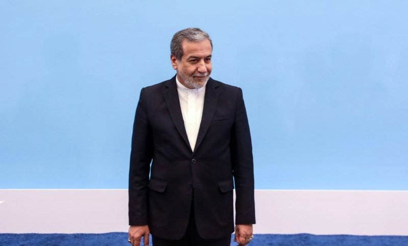 عراقچی: انگلیس به حقوق شهروندان ایرانی احترام بگذارد