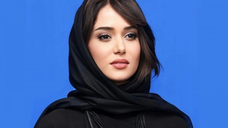 پریناز ایزدیار عزادار شد+ عکس