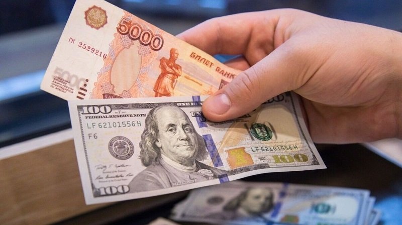 روبل در برابر دلار آمریکا به بالاترین رقم دو سال اخیر رسید