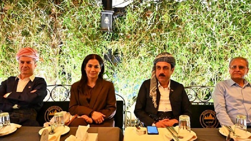 اقدام جنجالی استاندار حلبچه در تهران+ عکس