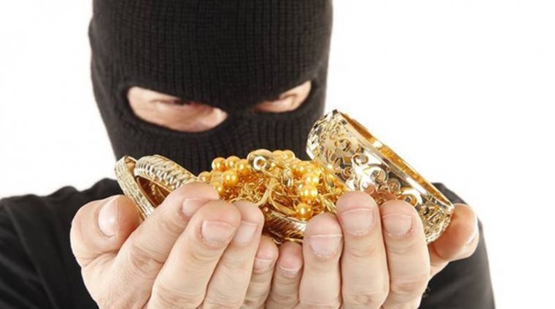 سارقان خشن طلافروشی‌ها را شناسایی کنید+ فیلم