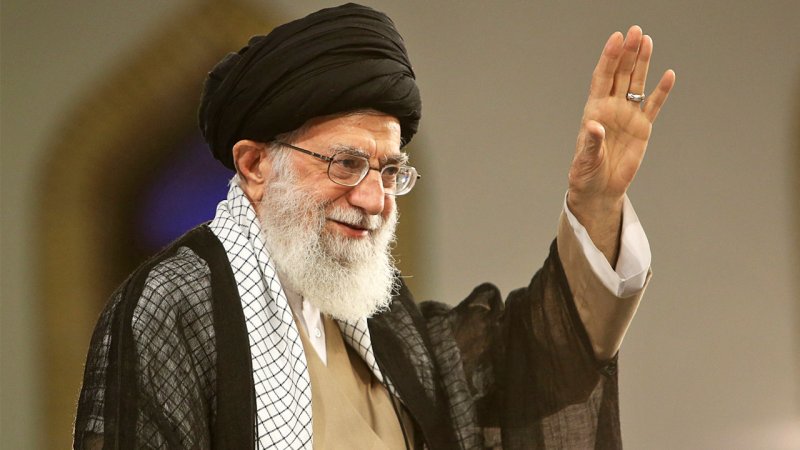 چرا با اینکه رهبری میگویند مذاکره با آمریکا به نتیجه نمیرسد، جلوی آن را نمیگیرند؟