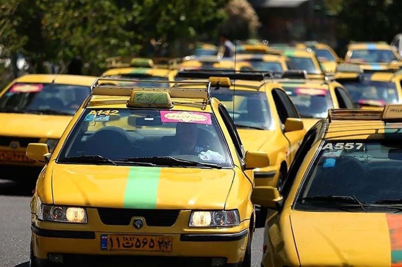 اینترنت ندارید با تلفن تاکسی بگیرید