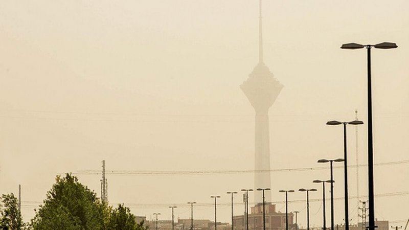 دلیل تغییر رنگ آسمان تهران چیست؟