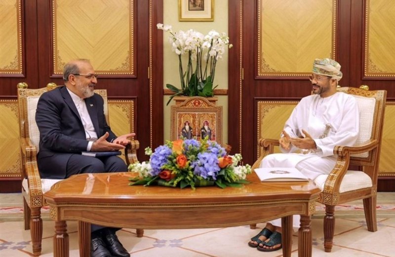 پیام کتبی عراقچی به وزیر خارجه عمان تقدیم شد
