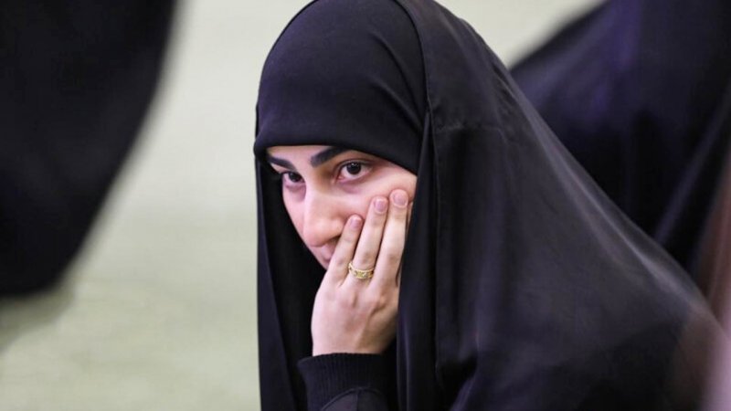 روایت زینب سلیمانی از شب اول حمله اسرائیل/ شهرک شهید دقایقی چگونه مورد تهاجم قرار گرفت؟