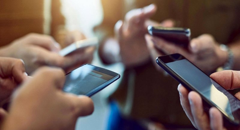 اختلال اینترنت تا حل مشکل برق ادامه دارد