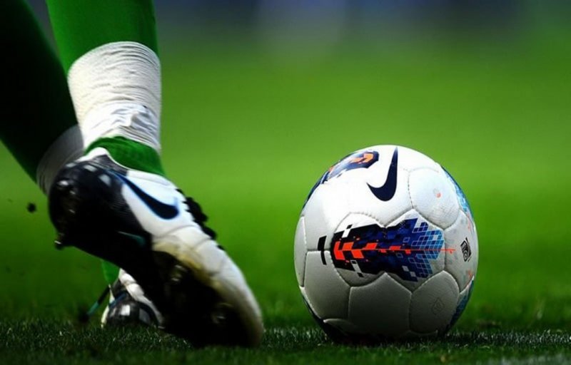 سرمربی پرسپولیس مدافع سرشناس را تایید کرد