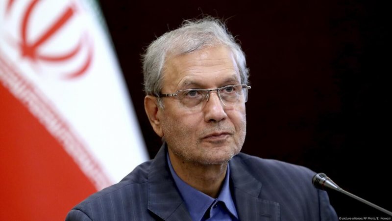 هشدار علی ربیعی؛به تنظیمات کارخانه برنگردیم