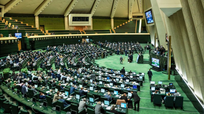 عروسی زیر سقف بهارستان؛ 2 نماینده مجلس ازدواج کردند+ عکس