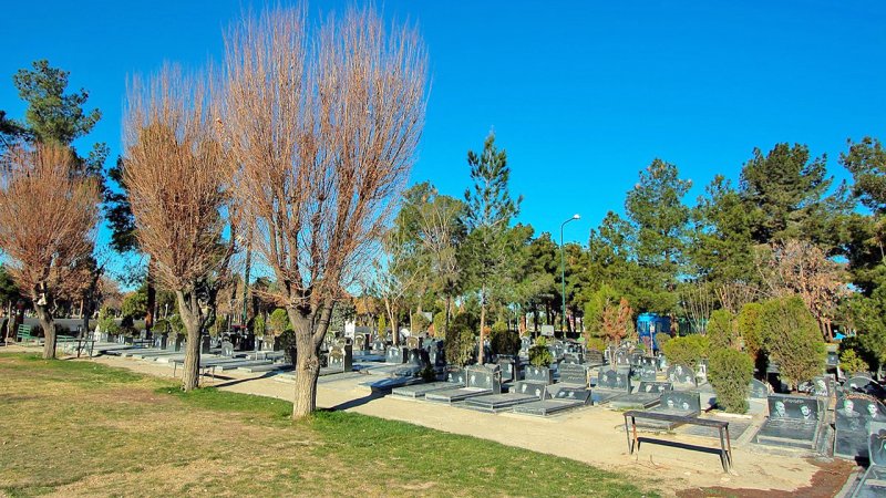 قبر 3 میلیاردی در همسایگی قطعه هنرمندان!