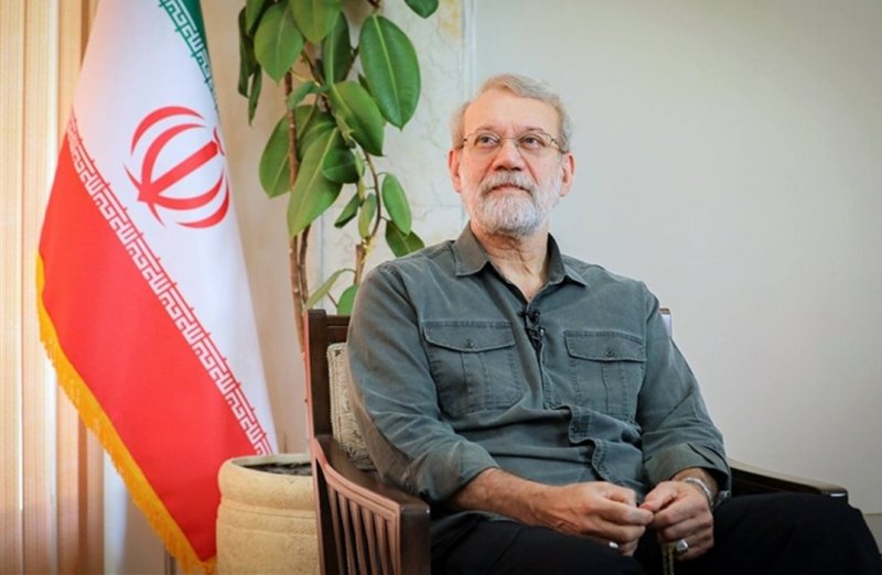 ایرانی‌ها «تسلیم‌بشو» نیستند؛ تذکر لاریجانی به جریان‌های سیاسی
