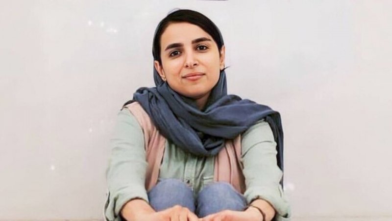 دختر کمدینی که از خط قرمز‌ها عبور کرد/ صفحه اینستاگرام زینب موسوی بسته شد