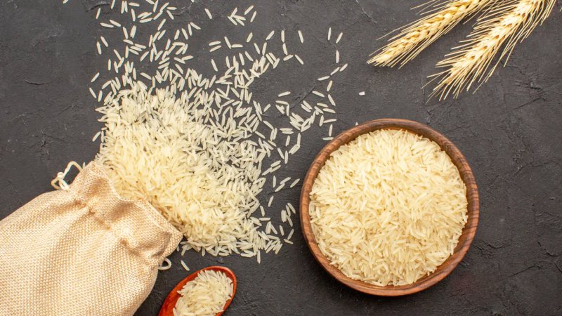 ازدحام شدید برای خرید برنج دولتی/ مردم به صف شدند+ قیمت برنج ایرانی