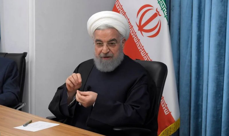 حسن روحانی کتابخانه‌اش را اهدا کرد + فیلم