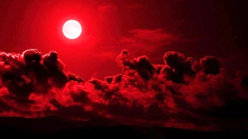 آیا خسوف کامل یا ماه خونین از اتفاقات شوم خبر می‌دهد؟
