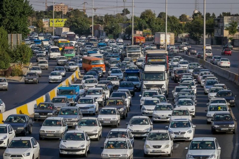 ترافیک سنگین در مسیرهای مواصلاتی شمال کشور