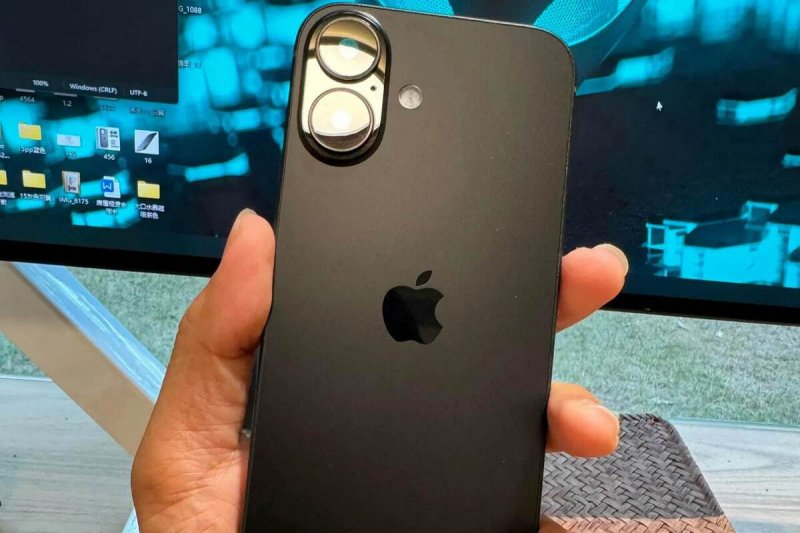 جزئیات تازه از پرونده قاچاق موبایل لوکس
