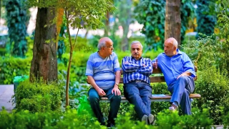 پرداخت حقوق بازنشستگان دو مرحله‌ای شد