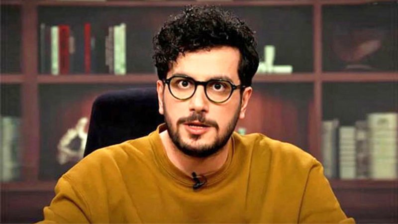 قیاسی از خجالت مجری صداوسیما در آمد + فیلم