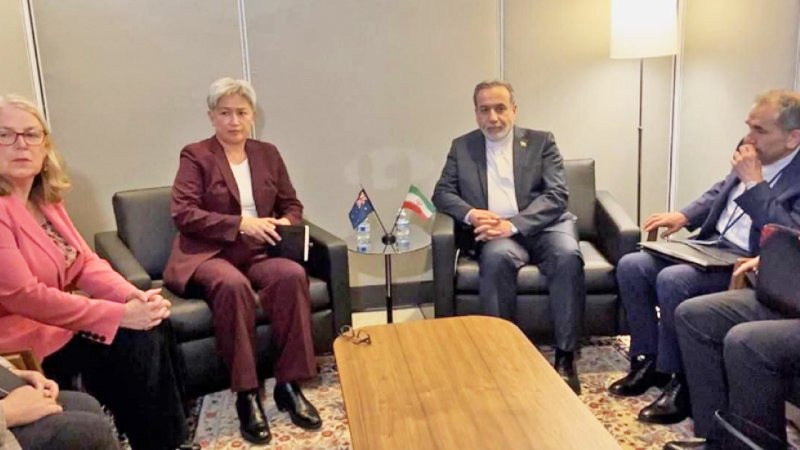 دیدار نه چندان دوستانه عراقچی با همتای استرالیایی: برخورد شما تاسف‌آور بود