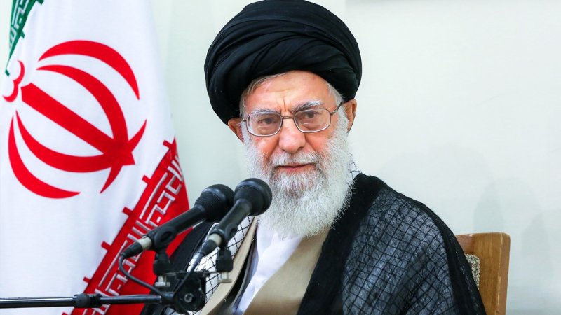 پست دوم حساب کاربری رهبر معظم انقلاب پس از فعالسازی مکانیسم ماشه+ عکس
