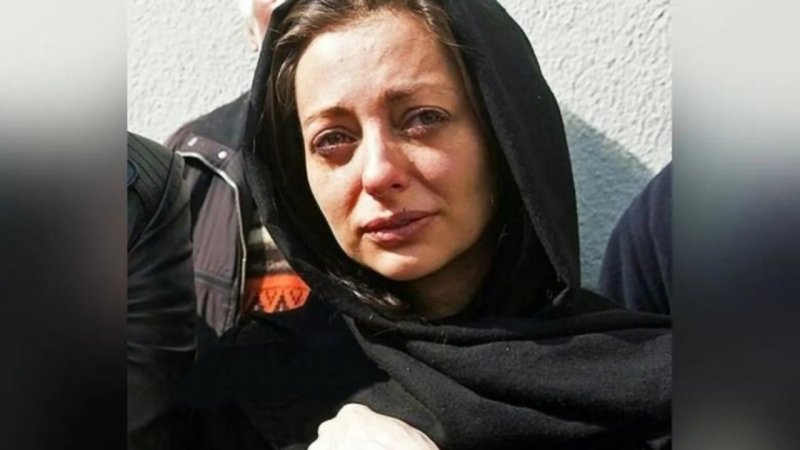 گریه های سوزناک نفیسه روشن: سرهنگ راستی به دادم برسد+ فیلم