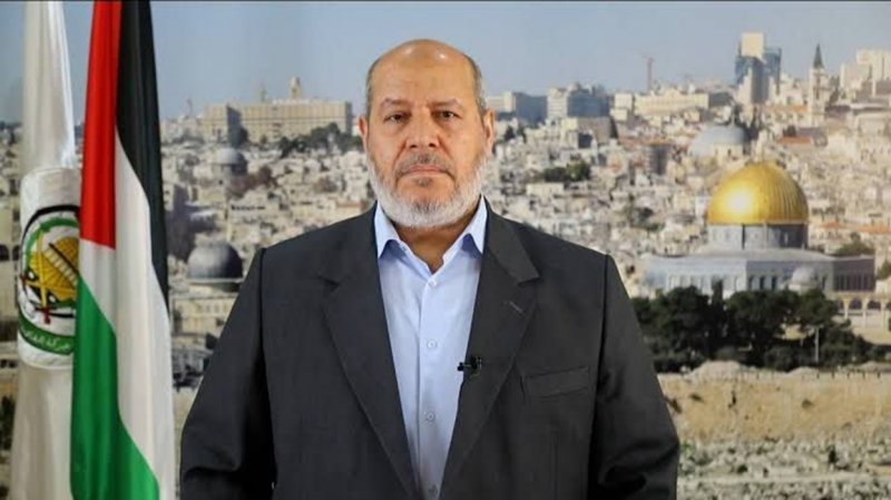 رئیس هیأت مذاکره کننده حماس برای اولین بار پس از ترور نافرجام در انظار عمومی ظاهر شد