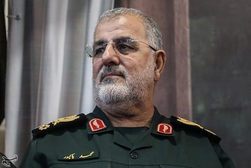 سرلشکر پاکپور: هر اقدام دشمن در جزایر خلیج فارس با پاسخ قاطع روبه‌رو می‌شود
