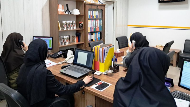 بازنشستگی اجباری این کارکنان/ وزارت اقتصاد دستور داد