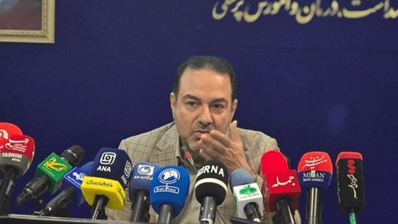 معاون وزیر بهداشت از خبرنگاران عذرخواهی کرد