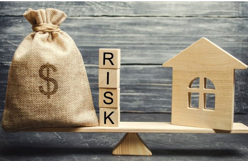 چگونه ریسک سرمایه گذاری را در شرایط بحرانی کاهش دهیم؟ چگونه ریسک سرمایه گذاری را در شرایط بحرانی کاهش دهیم؟