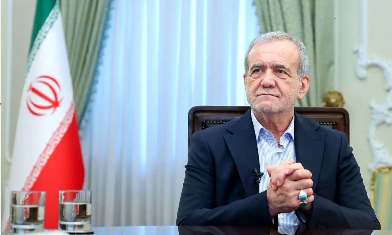 رئیس جمهور: دولت را برای کاهش تورم کوچک می‌کنیم