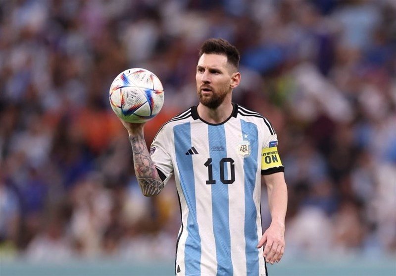 بمب مسی بیخ گوش ایران می‌ترکد