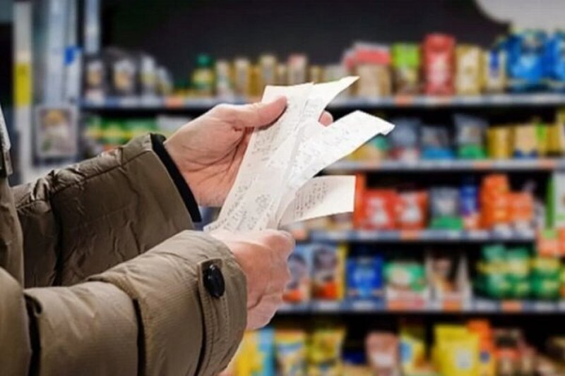 معاون پزشکیان: مردم دغدغه سیاسی ندارند؛ نان و گوشت می‌خواهند