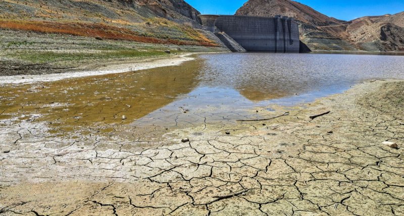 ۲۸ سد کشور کمتر از ۳۰ میلیون مترمکعب آب دارند
