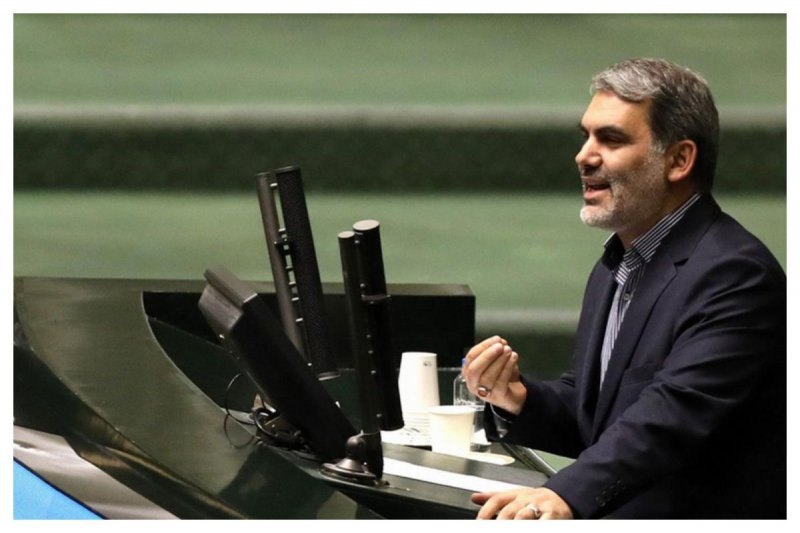 واکنش زنگنه به پزشکیان: تهران را تخلیه نکنید، برنامه را اجرا کنید