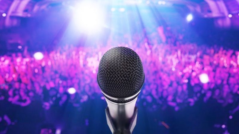 درخواست ۵ خواننده‌ سرشناس لس‌آنجلسی؛‌ بگذارید برگردیم ایران