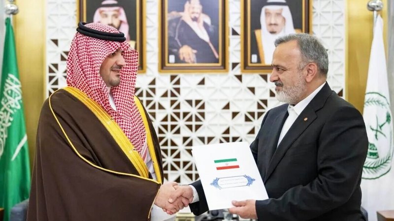 خبر مهم ریاض؛ بن‌سلمان پیام پزشکیان را دریافت کرد + عکس