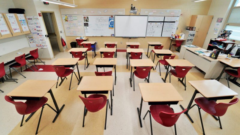 ۲۲۷ دانش‌آموز و معلم از این مدرسه ربوده شد