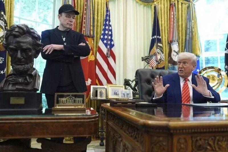  فرجام جنجالی‌ترین وزارت دولت ترامپ