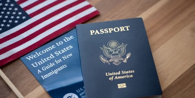 آمریکا گرین‌کارت مهاجران 19 کشور از جمله ایران را بازبینی می‌‌کند