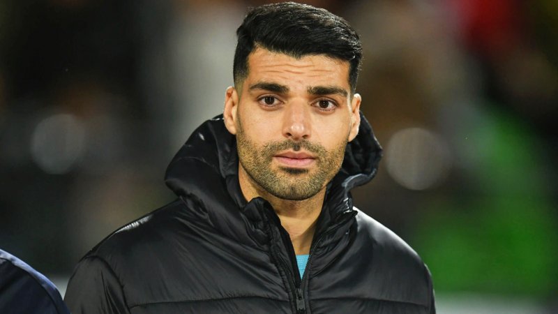 ماشین گرانقیمت و کمیاب طارمی سوژه یونانی‌ها شد + عکس