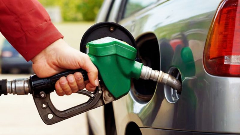  فهرست خودرو‌هایی که سهمیه بنزین خواهند داشت / مطابق با اصلاحیه جدید