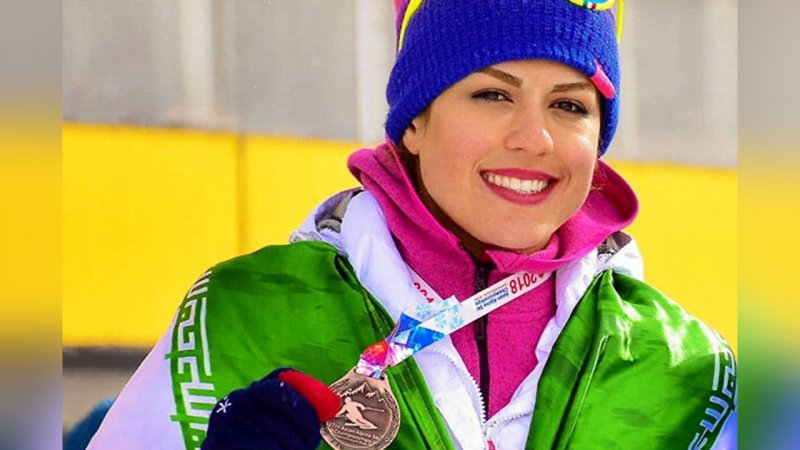 بازگشت دختر ملی‌پوش پناهنده به ایران+ عکس