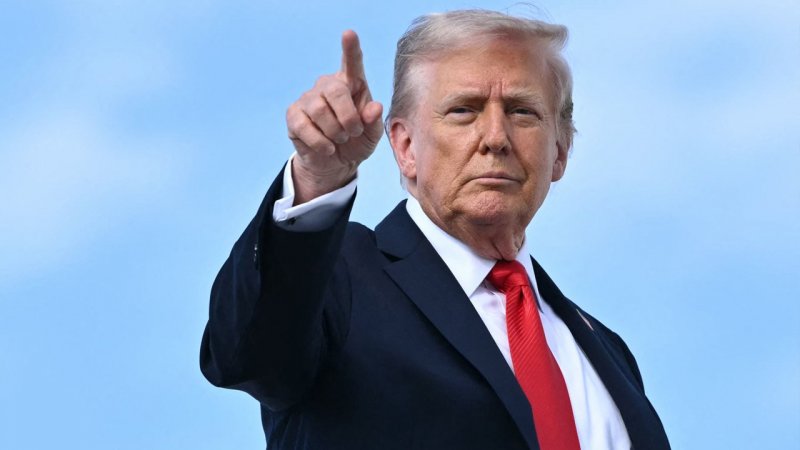 آمریکا این بار مصمم است تغییر رژیم را دنبال کند/ ترامپ ما را به چشم دشمن نگاه می‌کند