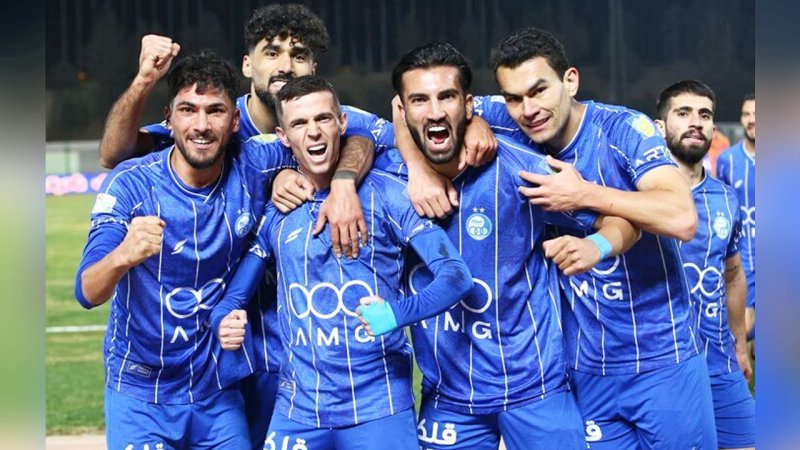 تصمیم عجیب؛ سریع ترین بازگشت در تاریخ استقلال/ هواداران شاکی شدند+ عکس